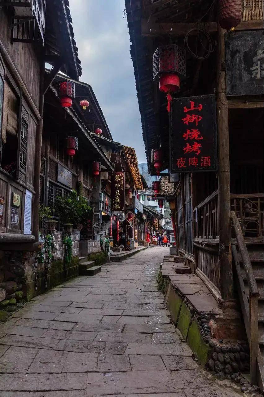 70年特工董健吾胃癌就诊上海广慈,遭医院驱赶:牛鬼蛇神不能住院